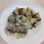 3 meatballs plated with potatoes