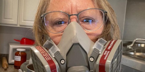 Woman wearing a respirator