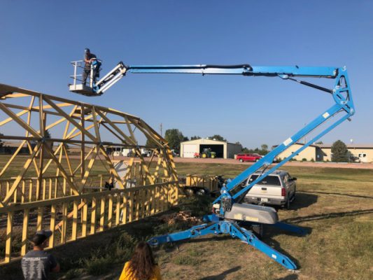 Sustainable_SAREC 1-500h New building and crane